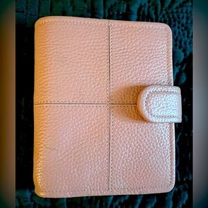 Filofax Luxury Leather pale salmon pocket organizer